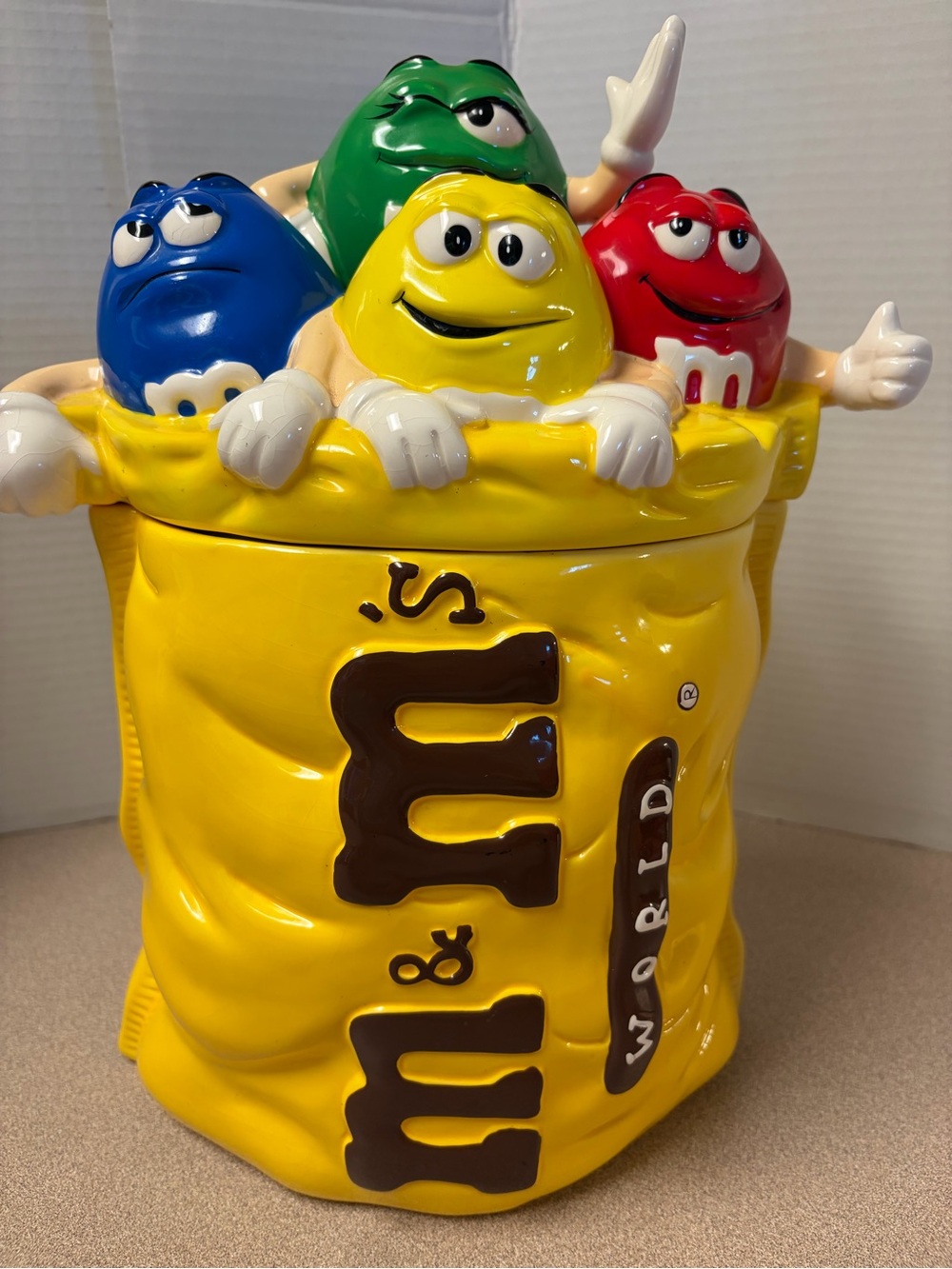 Vintage M&M’s World Out Of Bag Ceramic Cookie Jar Candy Characters 3D MARS large